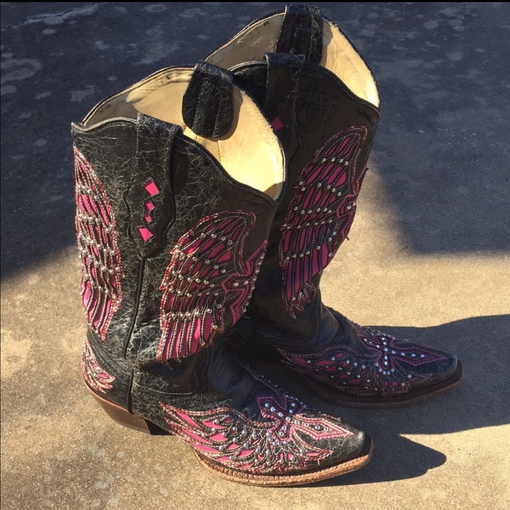 Corral cowboy boots